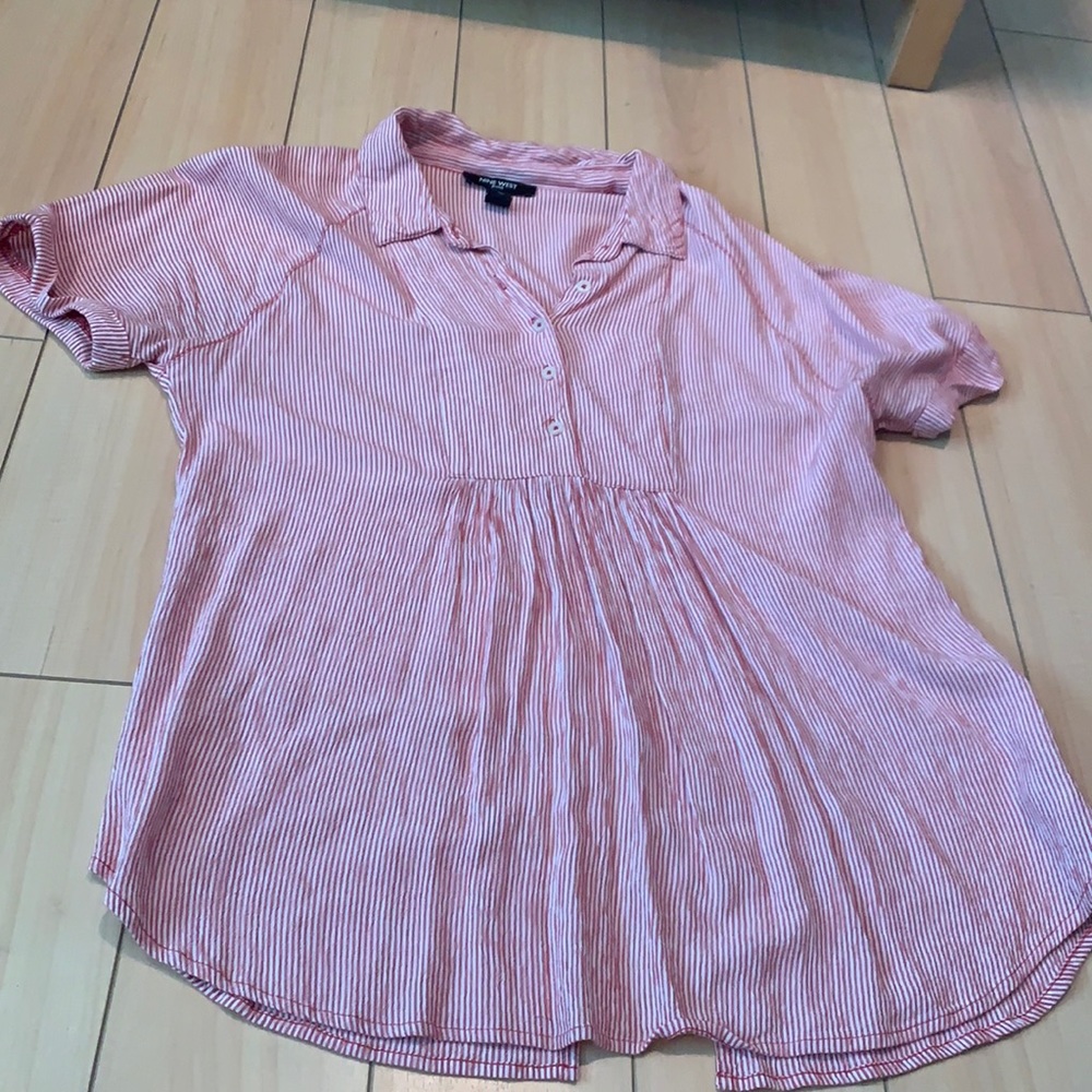 Nine West half button flowy shirt